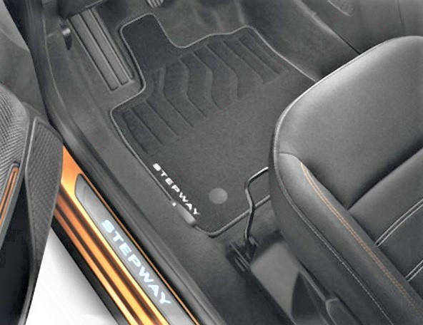 TPE Fußmatten Auto für Dacia Sandero III Hatchback (01.2021-.) - schwarz  Automatten Autoteppiche - Aristar - Guardliner