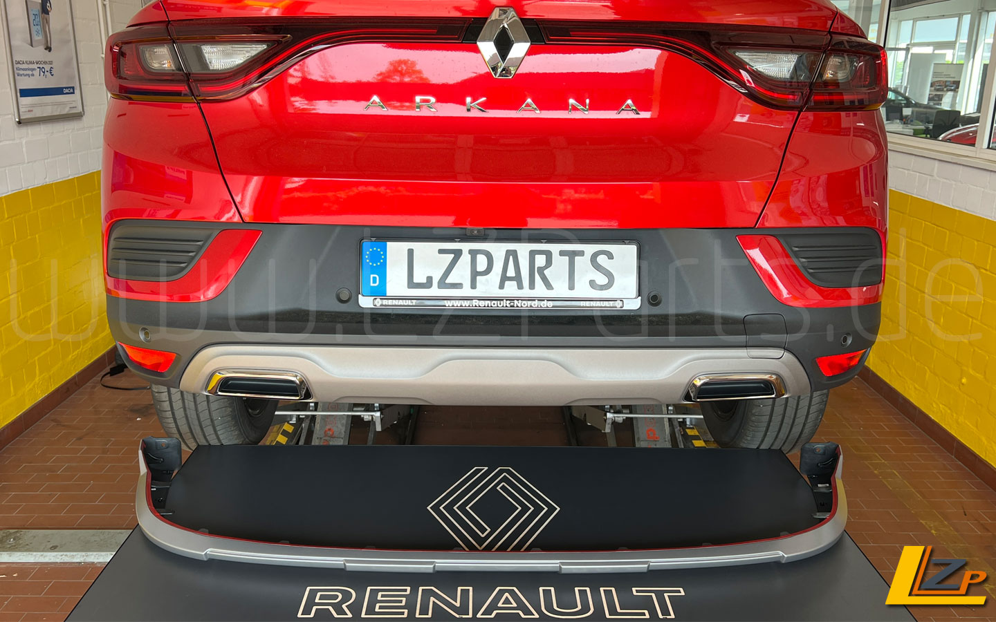 https://www.lzparts.de/media/images/org/Renault-Arkana-Sport-Kit.jpg